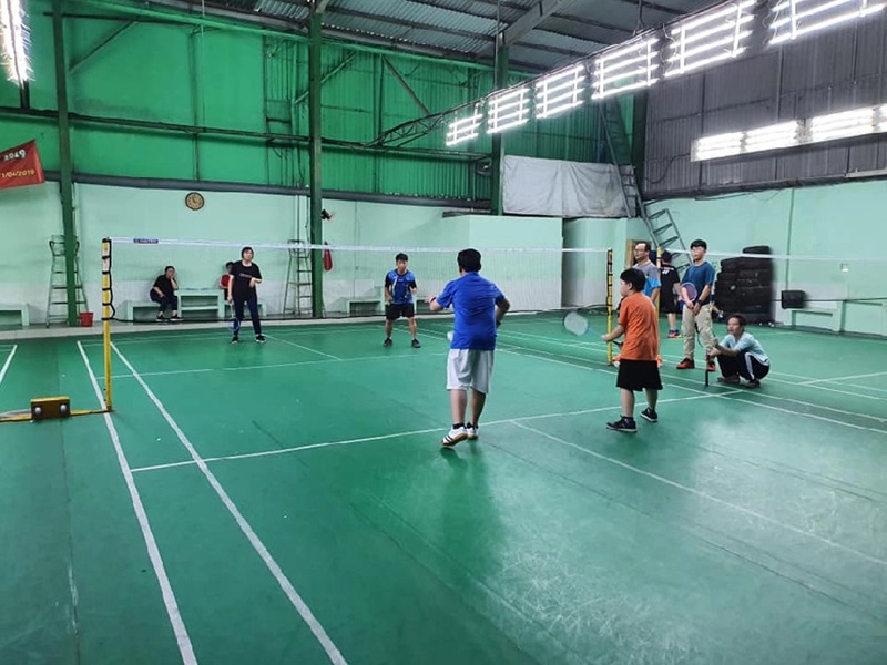 học cầu lông quận tân phú